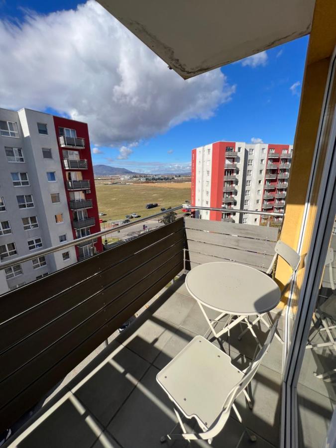 Moncler Family Apartment Брашов Екстериор снимка